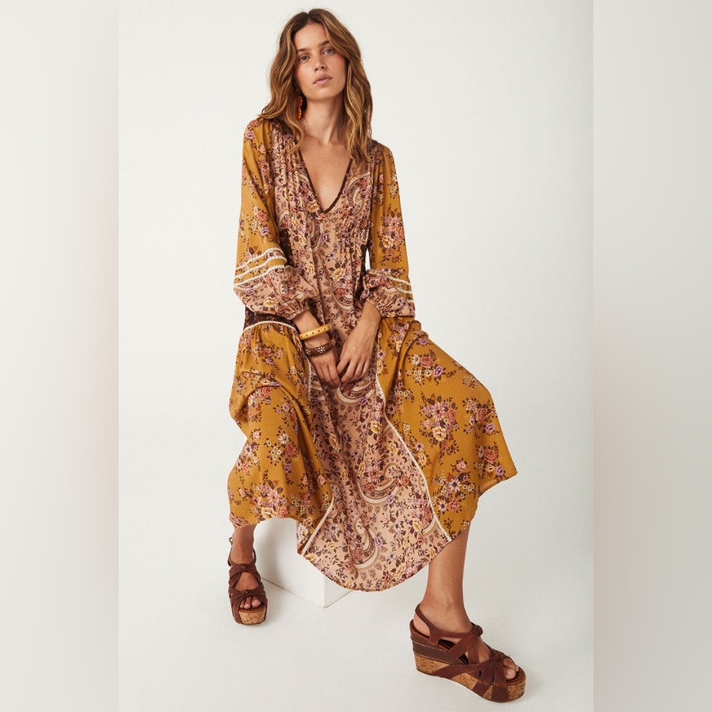 🆕 Spell x Free People Melody Patchwork Mixed Print Midi Dress M